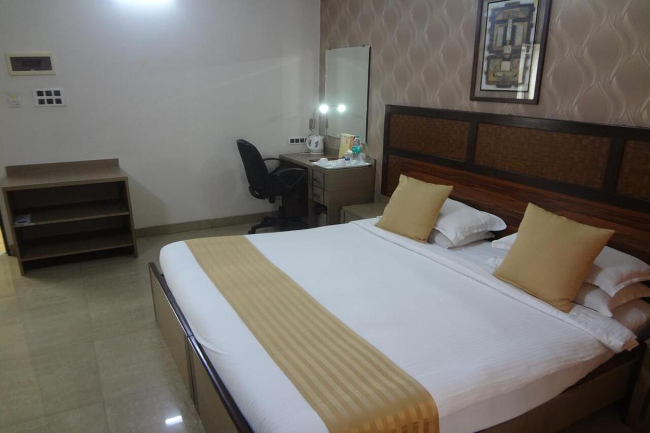 Jyoti Dwelling Hotel Mumbai Ngoại thất bức ảnh