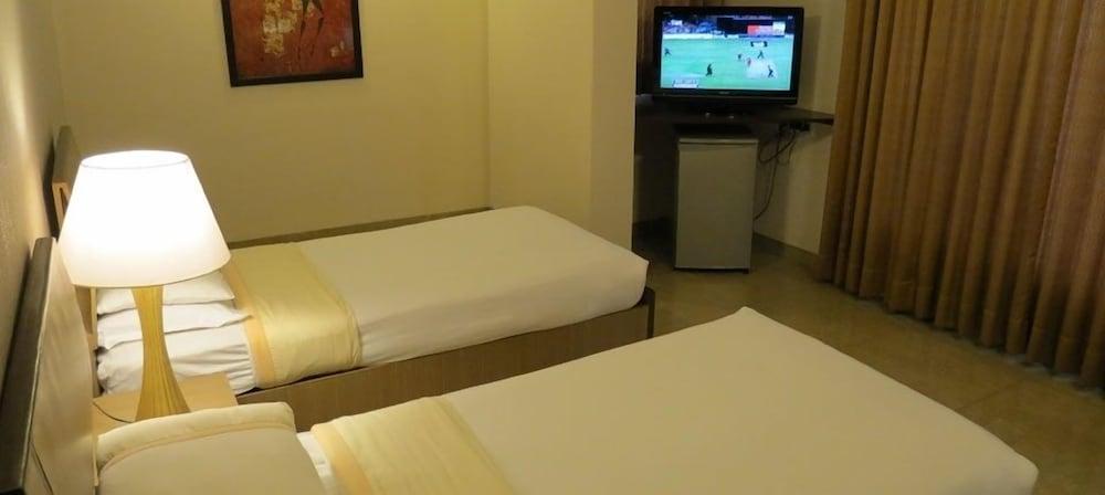 Jyoti Dwelling Hotel Mumbai Ngoại thất bức ảnh