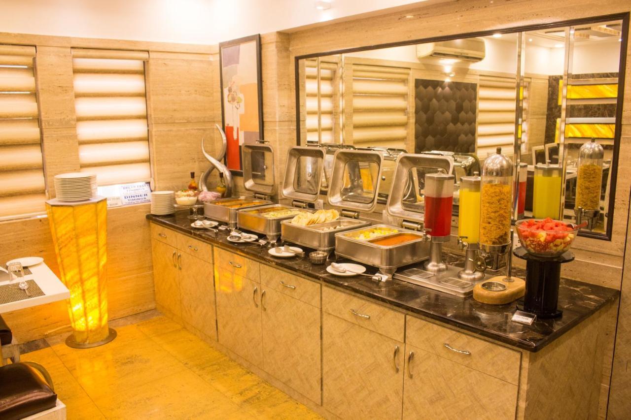 Jyoti Dwelling Hotel Mumbai Ngoại thất bức ảnh
